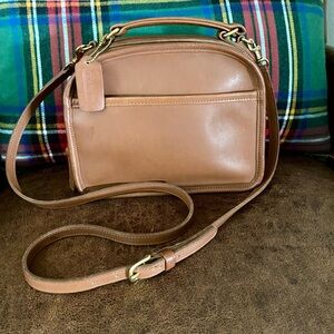 Vintage Coach Lunch Box 9991 🇺🇸